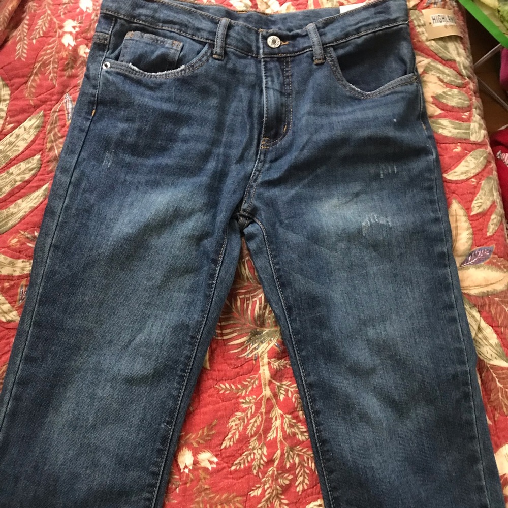 Teen size 16. Fit women Small. Blue Jeans